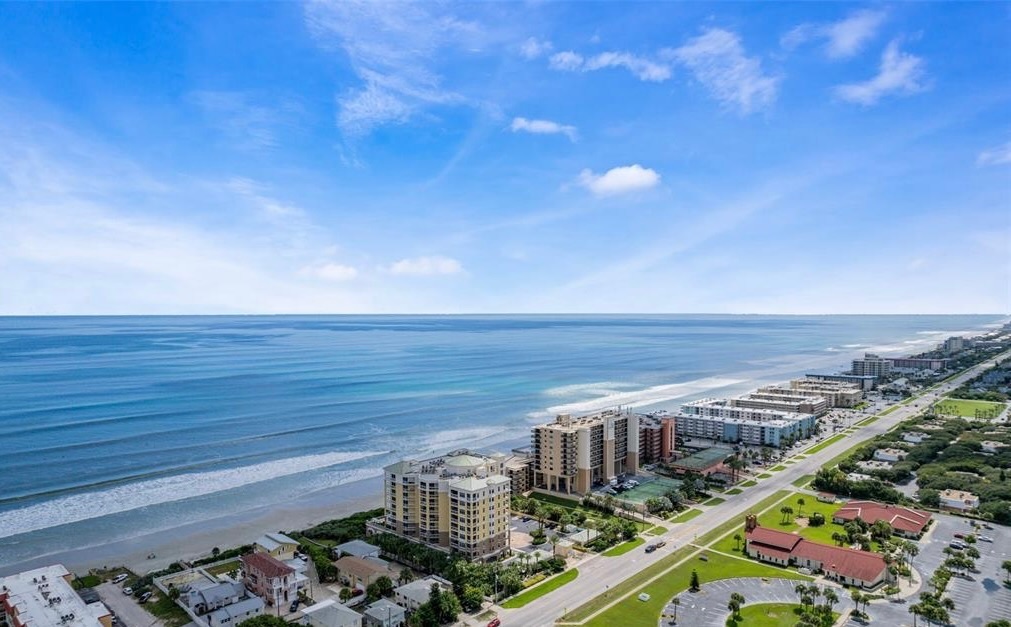 Smyrna Beach, NSB Homes Luxury Group 386-235-8588